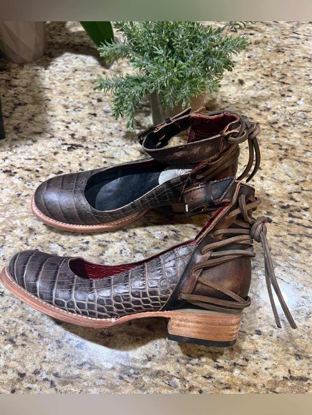 Freebird Marlon Grey Croc Embossed Leather Booties 6.